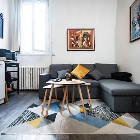 Apartment Au Pied De La Gare - Hyper Centre